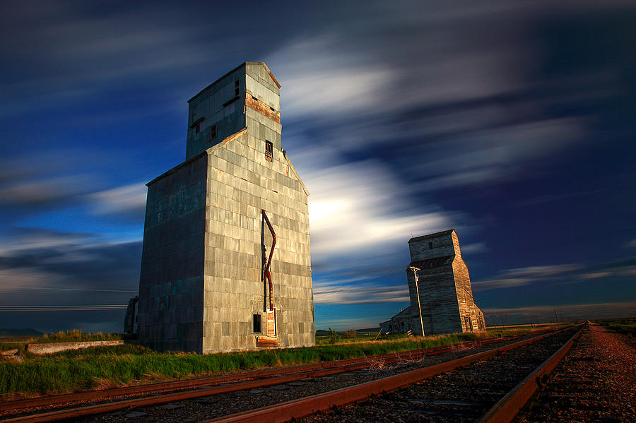 Old Grain Elevators Photograph by Todd Klassy