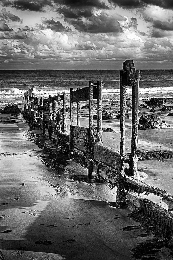 Old Groyne Photograph By Dave Godden - Fine Art America