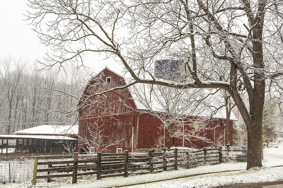 Old Historic Barn Photograph by Karen Salyer - Fine Art America