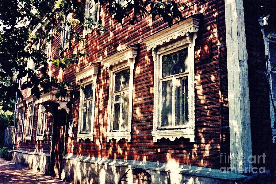 Architecture Photograph - Old House in Moscow by Sarah Loft