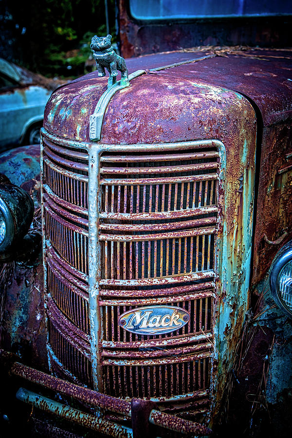 Old Mack Grille Photograph by Rod Kaye