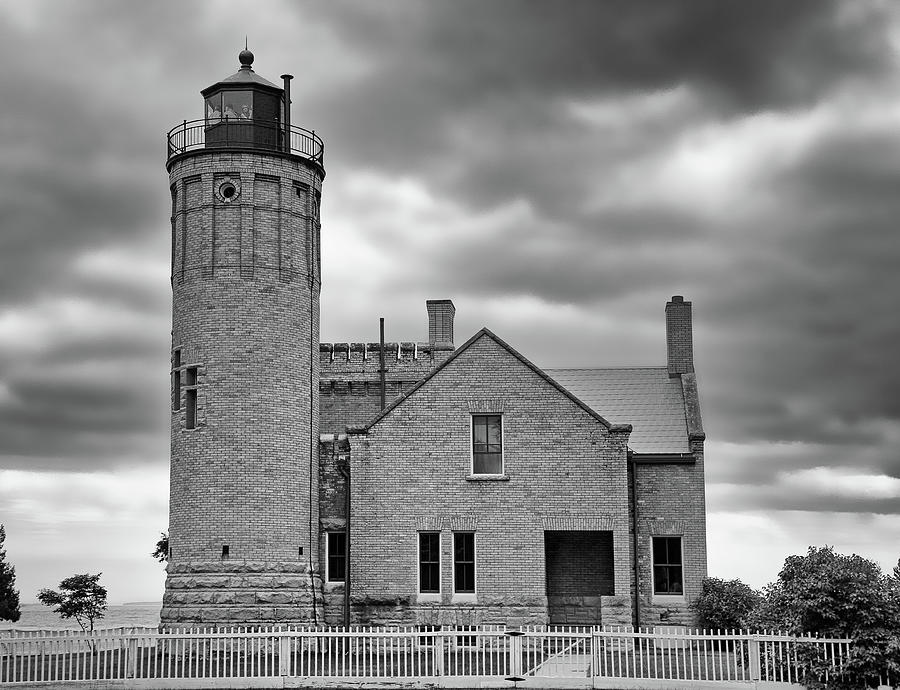 Old Mackinac Point Light Gray Day BW Photograph by Mary Bedy