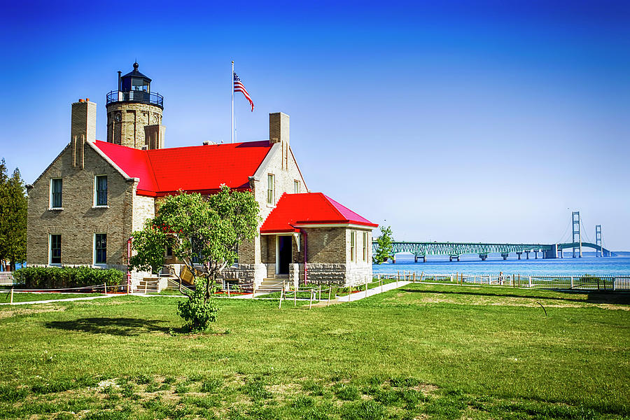 Old Mackinac Point Lighthouse MI Photograph by Chris Smith