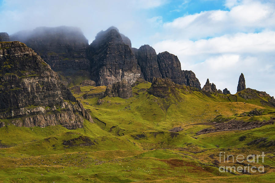 Old Man of Storr Hike Photograph by Bob Phillips