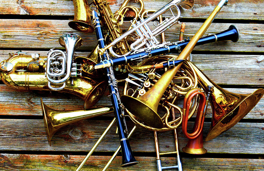 Old Nashville Horns by Tom Blizzard Old Nashville Horns by Tom Blizzard