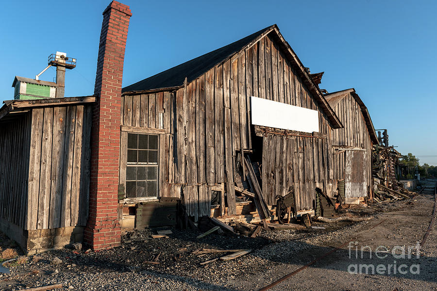 Old Oil Mill In Pendleton Sc Photograph