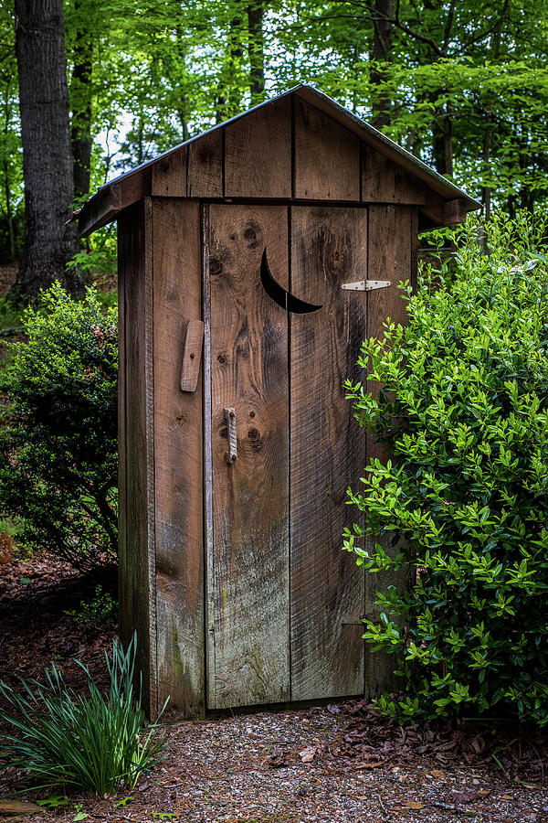 Old Outhouse Photograph by Paul Freidlund