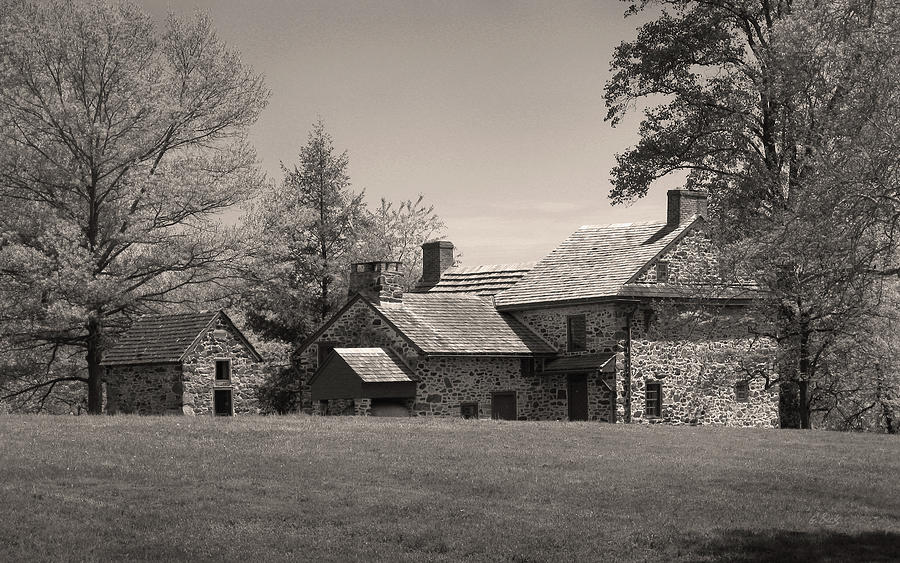 Old Pennsylvania Homestead Photograph by Gordon Beck