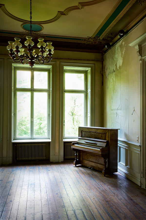Old Piano - Abandoned Buildings Photograph by Dirk Ercken