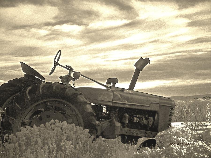 Old Ranch Tractor Photograph by Lenore Senior