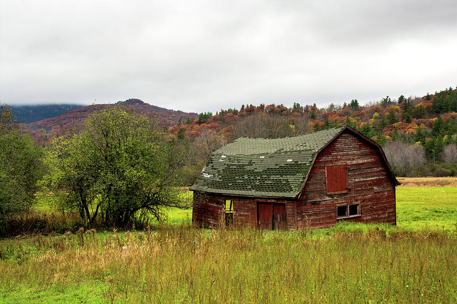 Old Red Adirondack Barn Photograph by Nancy De Flon