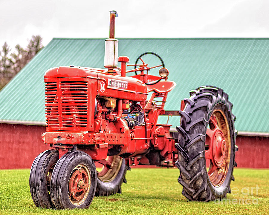 Old Red Farmall Vintage Tractor Stowe Vermont Photograph by Edward Fielding