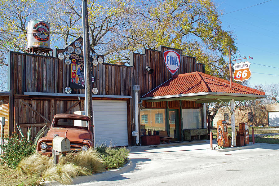 Old Service Station Photograph by Jesse Coulson - Fine Art America