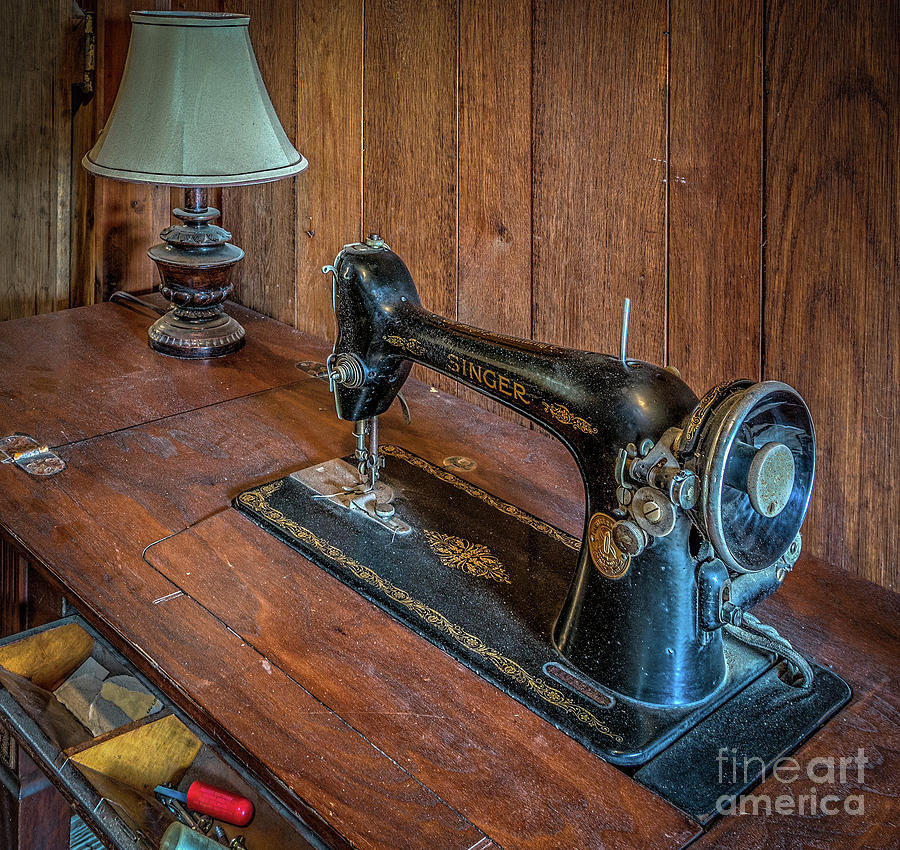 Old sewing machine Photograph by Izet Kapetanovic
