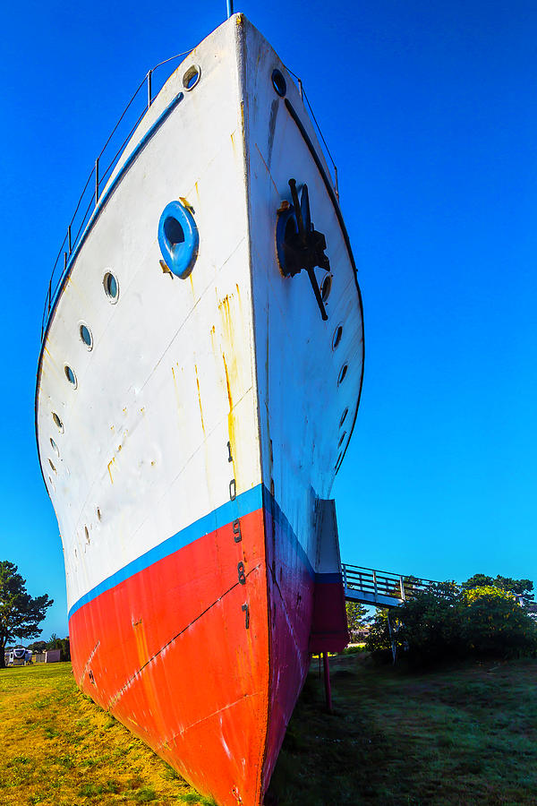 Old Ship Bow Photograph by Garry Gay