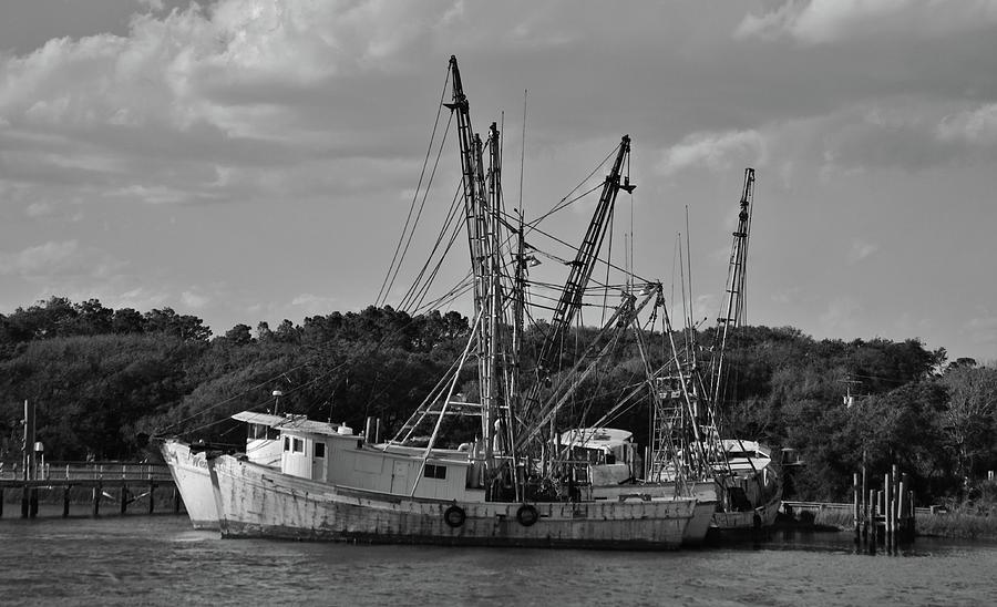 Old Shrimp Boats Photograph by Cynthia Guinn