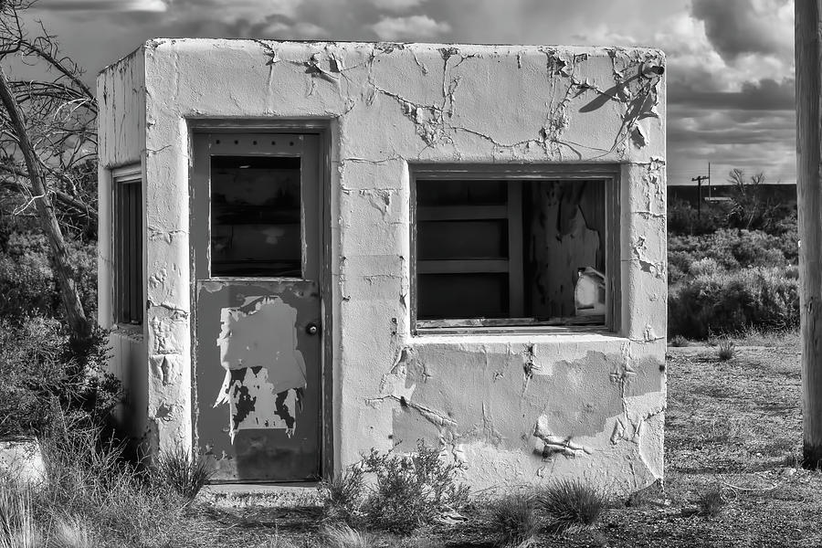 Old Square Building Photograph by Garry Gay - Fine Art America