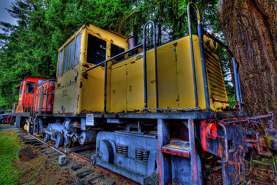 Tacoma Photograph - Old Train by David Patterson