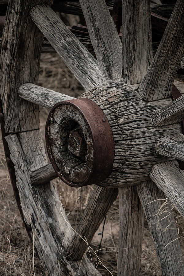 Transportation Photograph - Old Wagon Wheel by Teresa Wilson