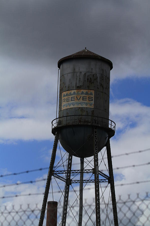 Old Water Tower Photograph by Karen Ruhl