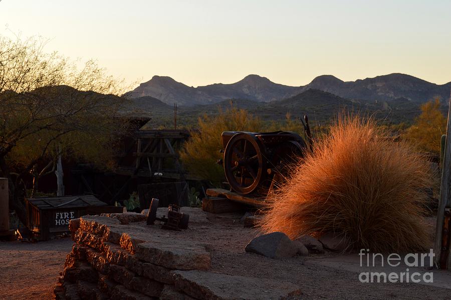 Old West Sunset Photograph by Fred Les - Fine Art America