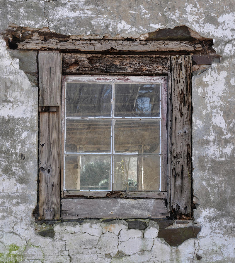 Old Window Photograph by Bill Cannon