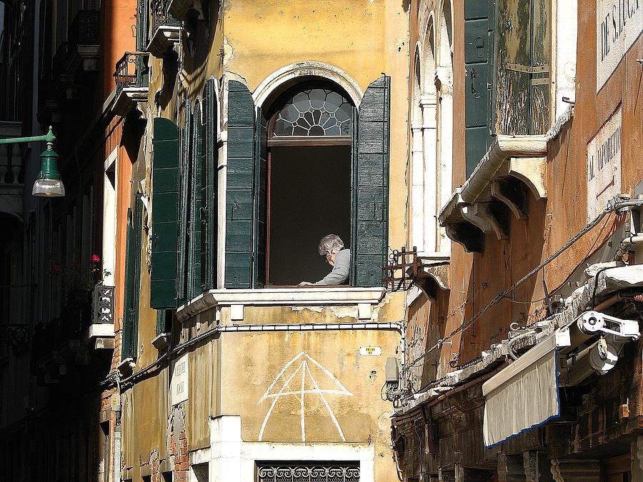 Old Woman of Venice Photograph by Diane Height