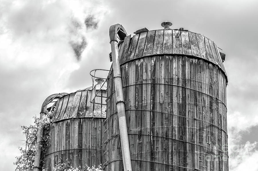 Old Wooden Silos Ely Vermont Photograph by Edward Fielding