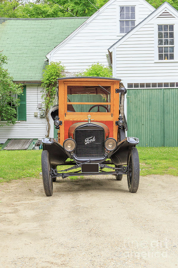 Old Woodie Model T Ford  Photograph by Edward Fielding
