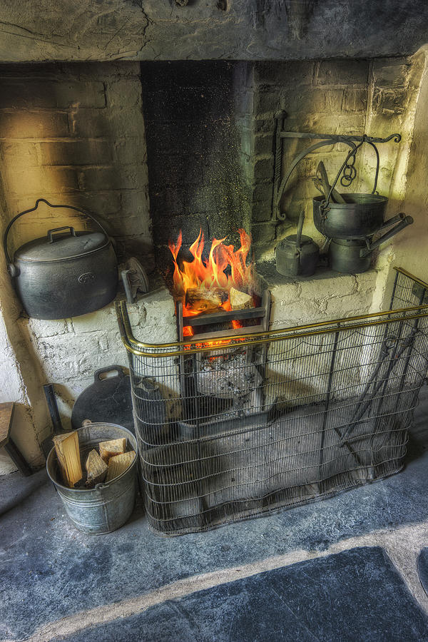 Olde Kitchen Fire Photograph by Ian Mitchell