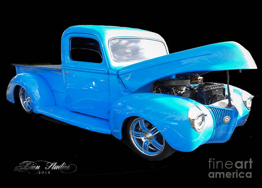 Ole Blue Pickup Photograph by Melissa Messick