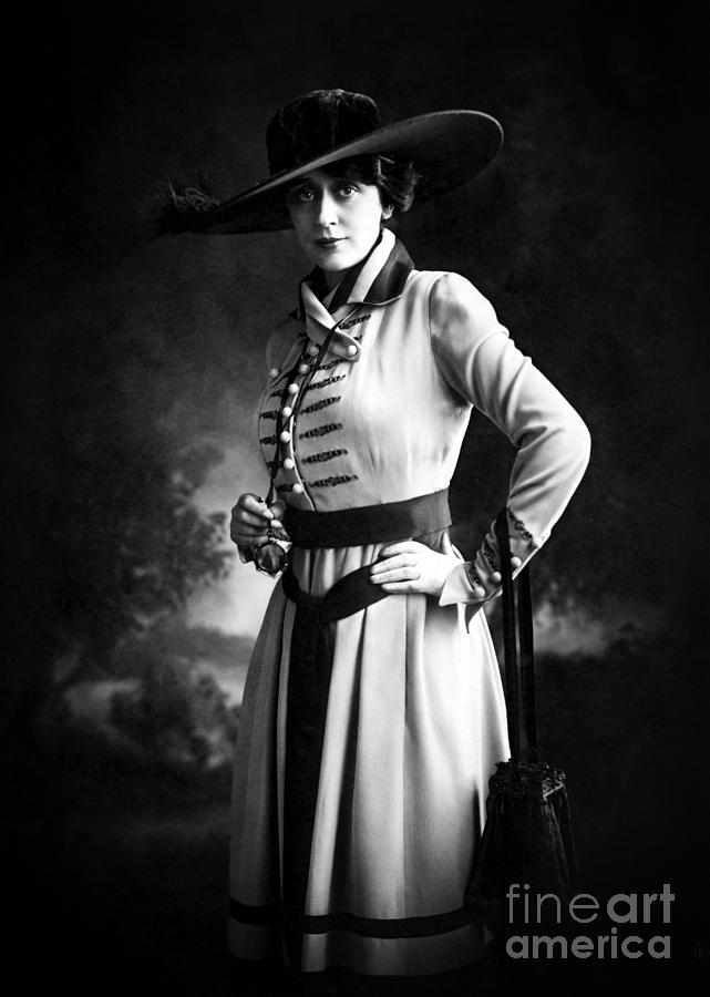 Olga Petrova Photograph - Olga Petrova by Sad Hill - Bizarre Los Angeles Archive Olga Petrova Photograph - Olga Petrova by Sad Hill - Bizarre Los Angeles Archive