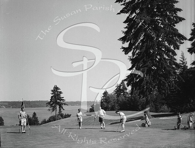 OLYMPIA COUNTRY CLUB GOLFERS 1959 by Merle Junk OLYMPIA COUNTRY CLUB GOLFERS 1959 by Merle Junk