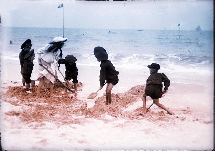 On The Beach, 1906 vintage photo Photograph by Vincent Monozlay