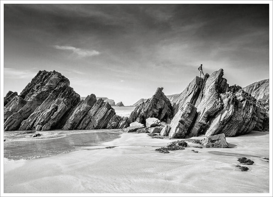 On the rocks by Richard Greswell On the rocks by Richard Greswell