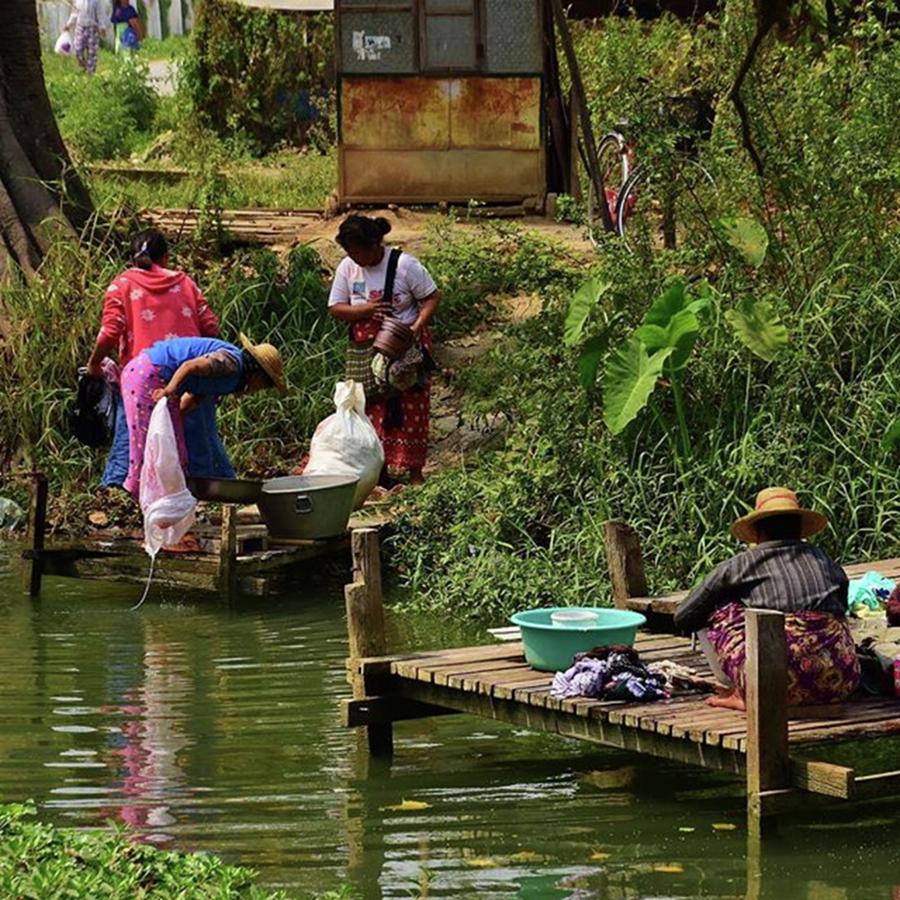 Washing Photograph - One Of The Ethnic Minority In Myanmar by Kei Oguchi