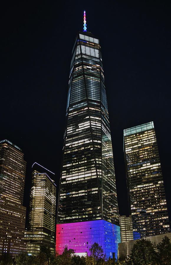 One World Trade Center Photograph by Mark Dodd