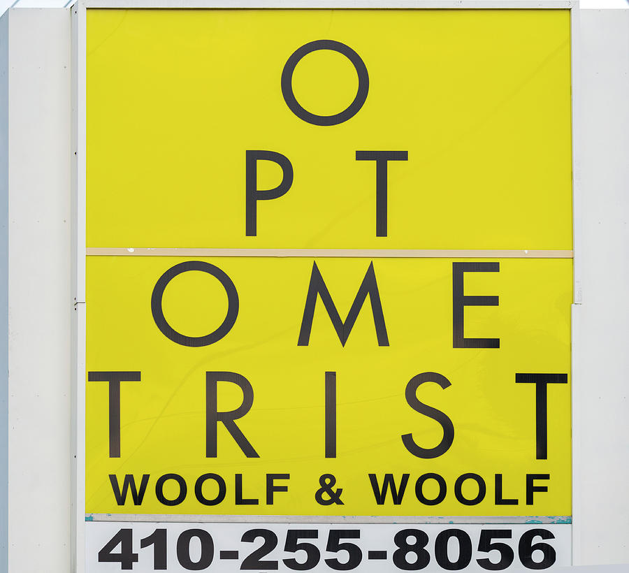 Optometrist Sign Photograph by Brian Wallace