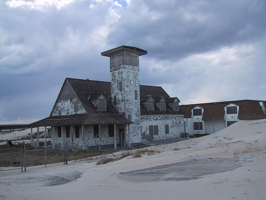 NC Pea Island Oregon Inlet Life Saving Station Photograph by Cracked ...