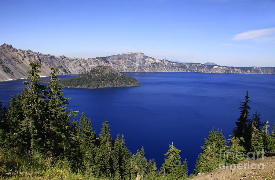 Tree Photograph - Oregons Crater Lake by Larry Keahey