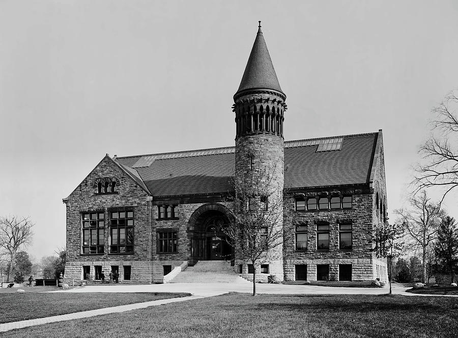 Orton Hall Library - The Ohio State University 1903 Photograph by Mountain Dreams