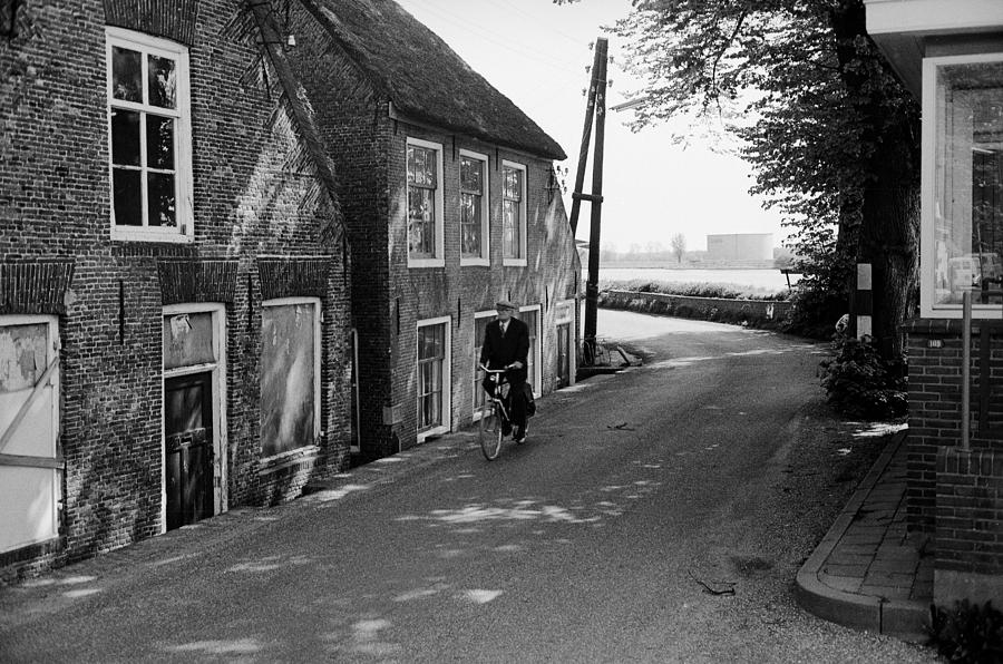 Oud Ammerstol Photograph by Cornelis Verwaal