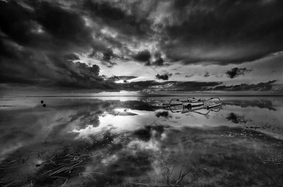 Out To Sea Photograph by Raung Binaia - Fine Art America