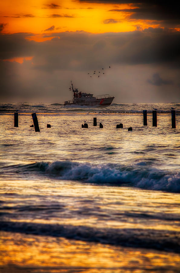 Bird Painting - Outer Banks Fishing Boat at Sunrise by Dan Carmichael