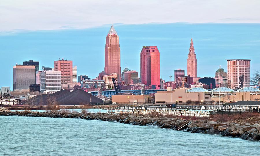 Cleveland Photograph - Overcast on the Lakefront by Frozen in Time Fine Art Photography