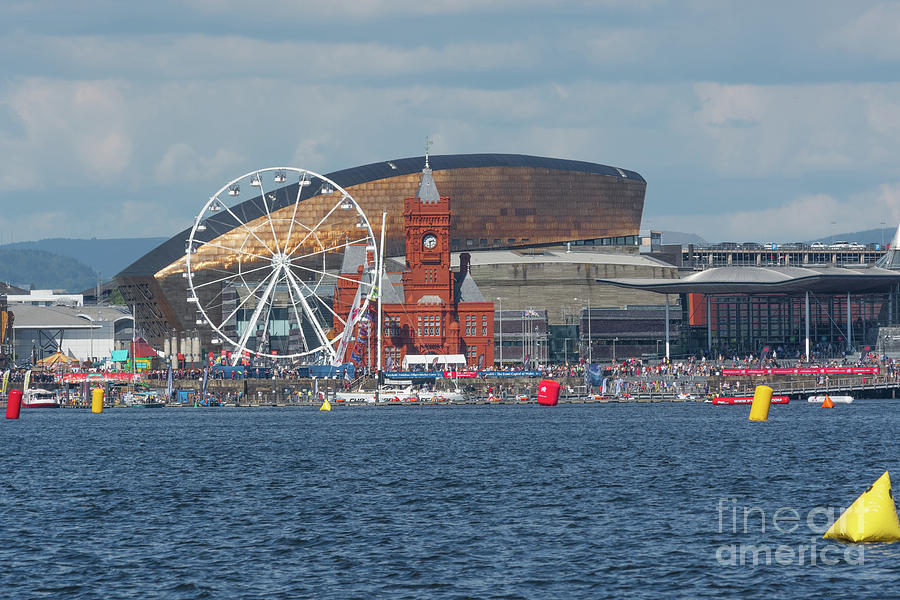 P1 Powerboats At Cardiff Bay Photograph by Steve Purnell