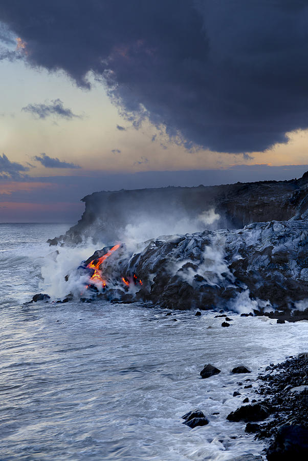 Pacific Lava Flow Photograph by Dave Fleetham - Printscapes