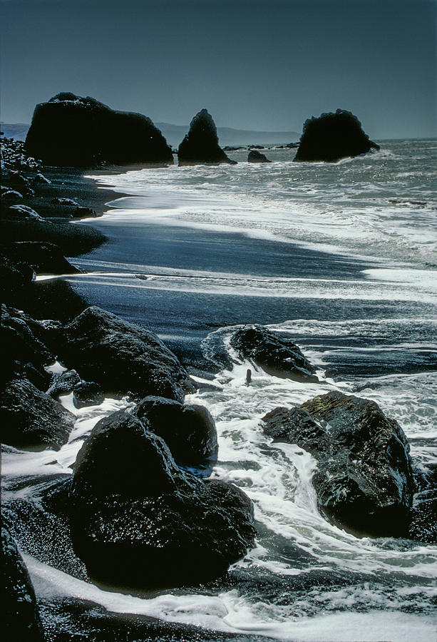 Pacific Ocean Photograph by Garry McMichael
