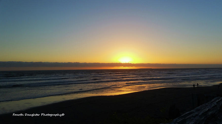 Pacific Ocean Sunset Photograph by Diane Shirley