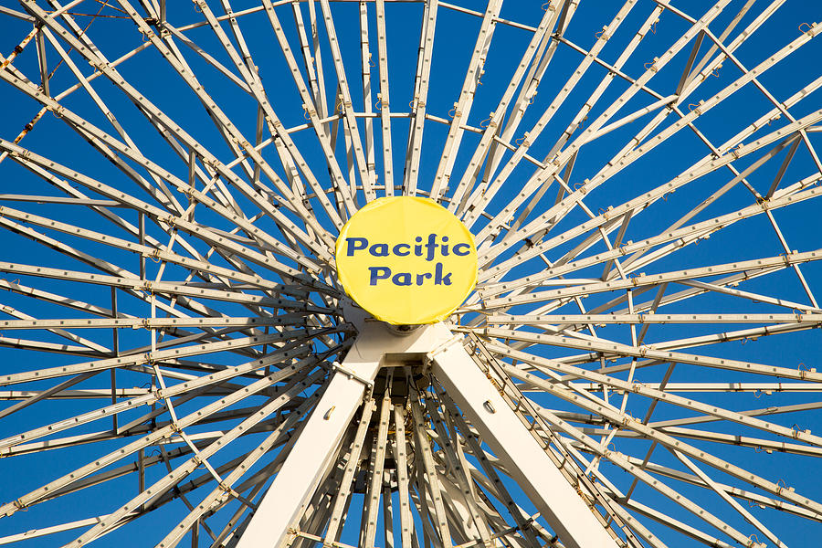 Pacific Park Ferriss Wheel Photograph by Garry Loss